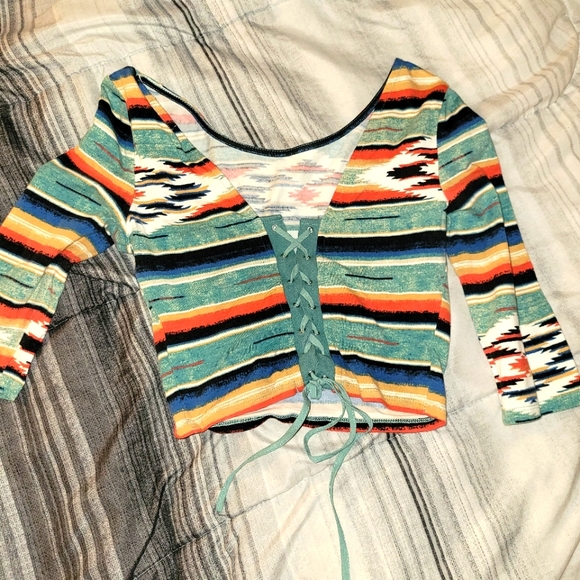 Crop top - Picture 1 of 2